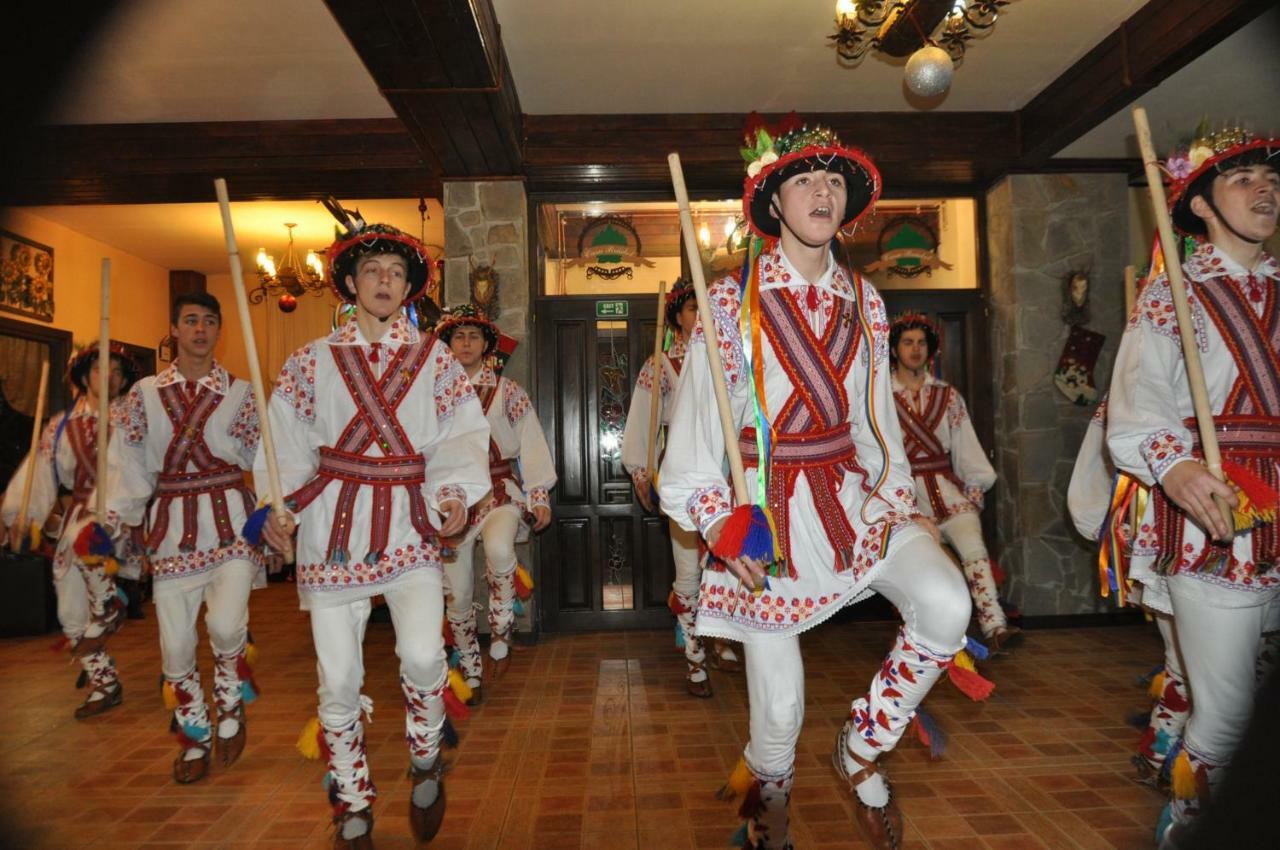 Întorsura Buzăului Casa Bradet旅馆 外观 照片